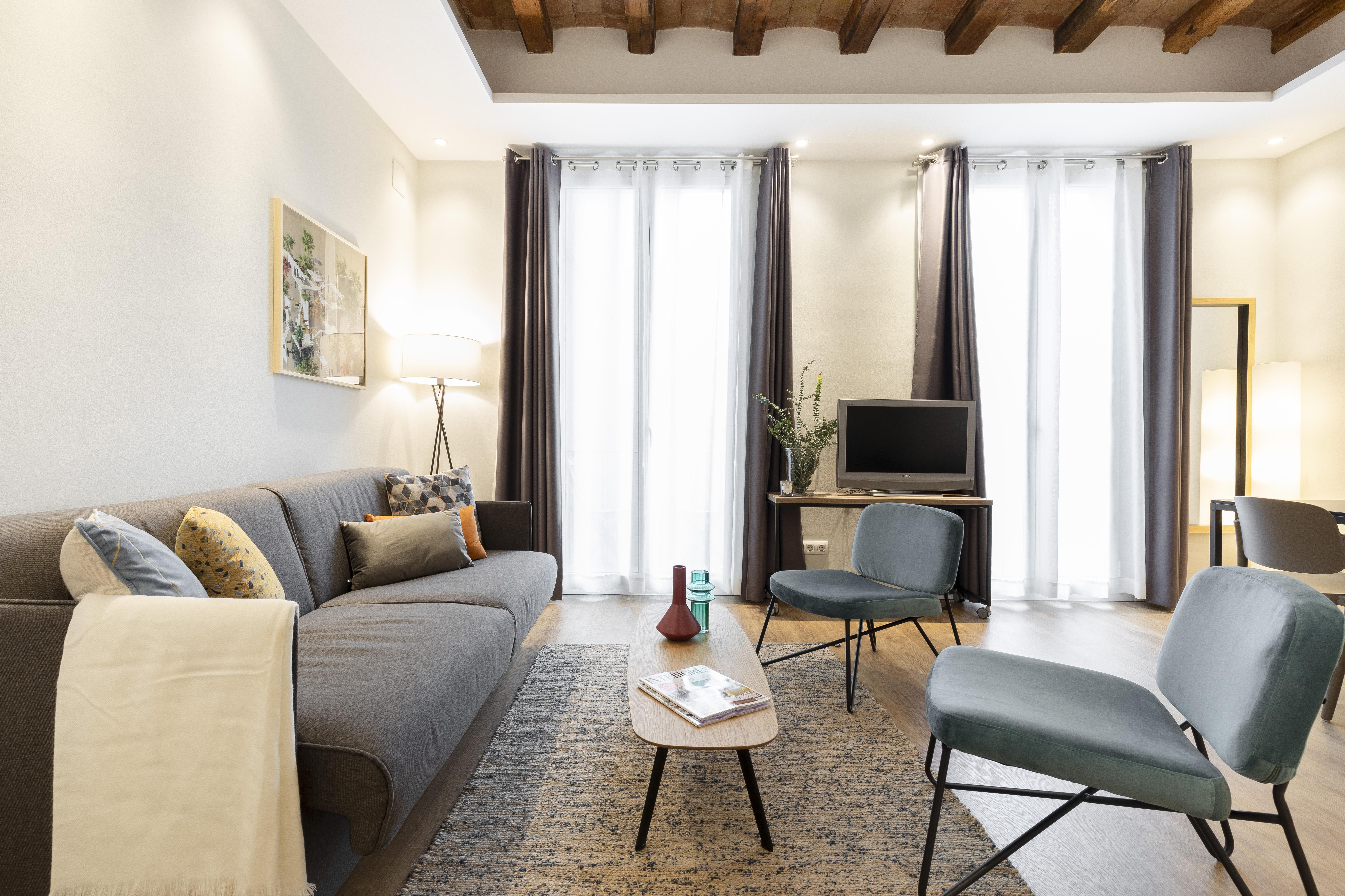 Aspasios Urquinaona Apartamento