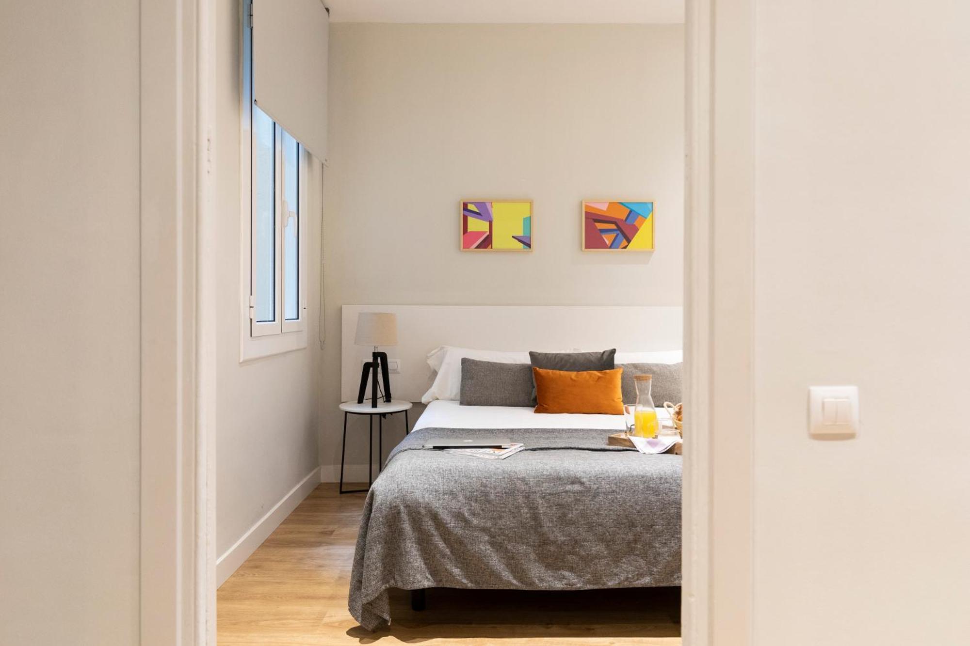 Aspasios Urquinaona Apartamento *
